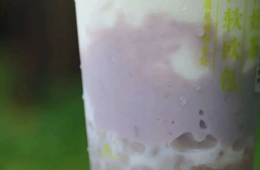 茶饮品牌新玩法，一款“带馅小料”征服无数人！